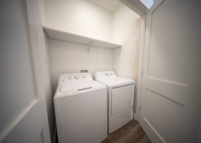 Bella Vista In-Unit Laundry