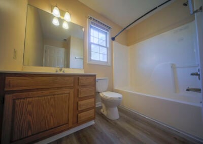 Orchard Crossing Bathroom